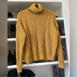 Mustard Cable Knit Pearl Sweater Size Small